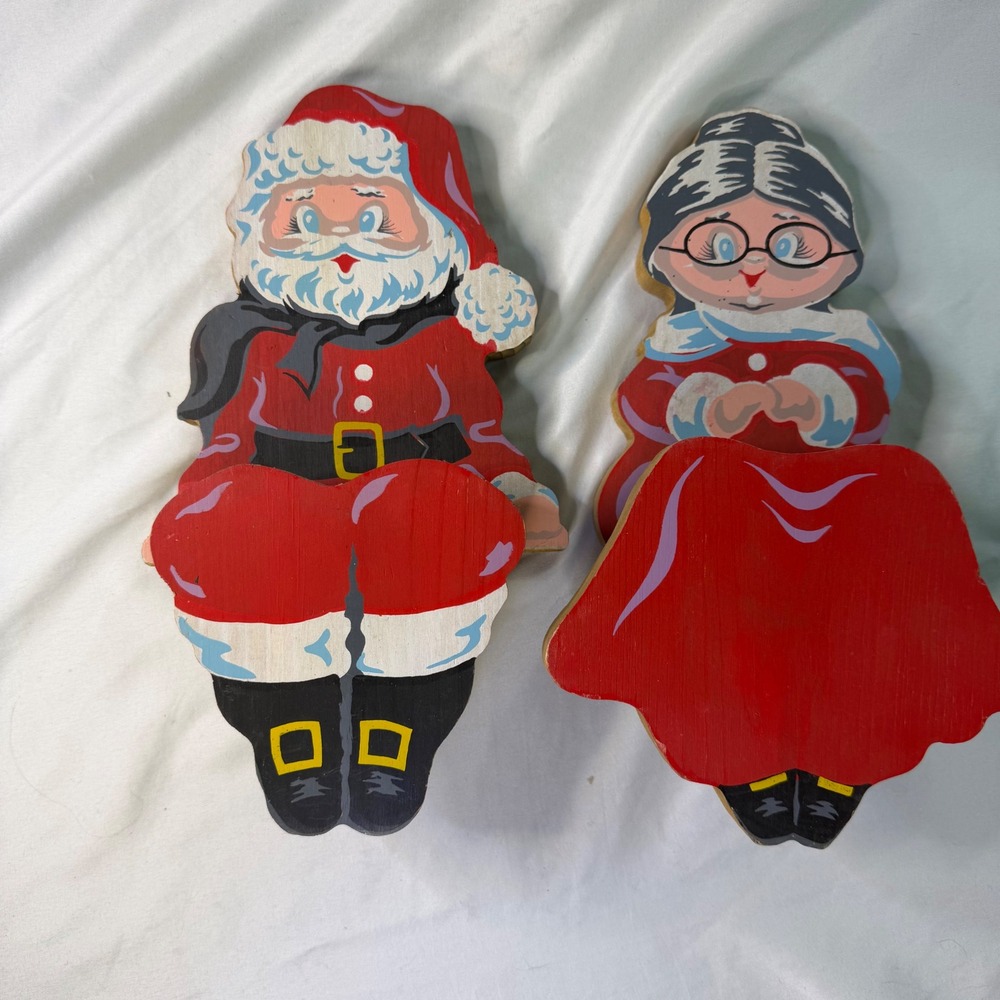 Vintage Handmade Wooden Santa and Mrs Claus Shelf Sitters Christmas Decor Set